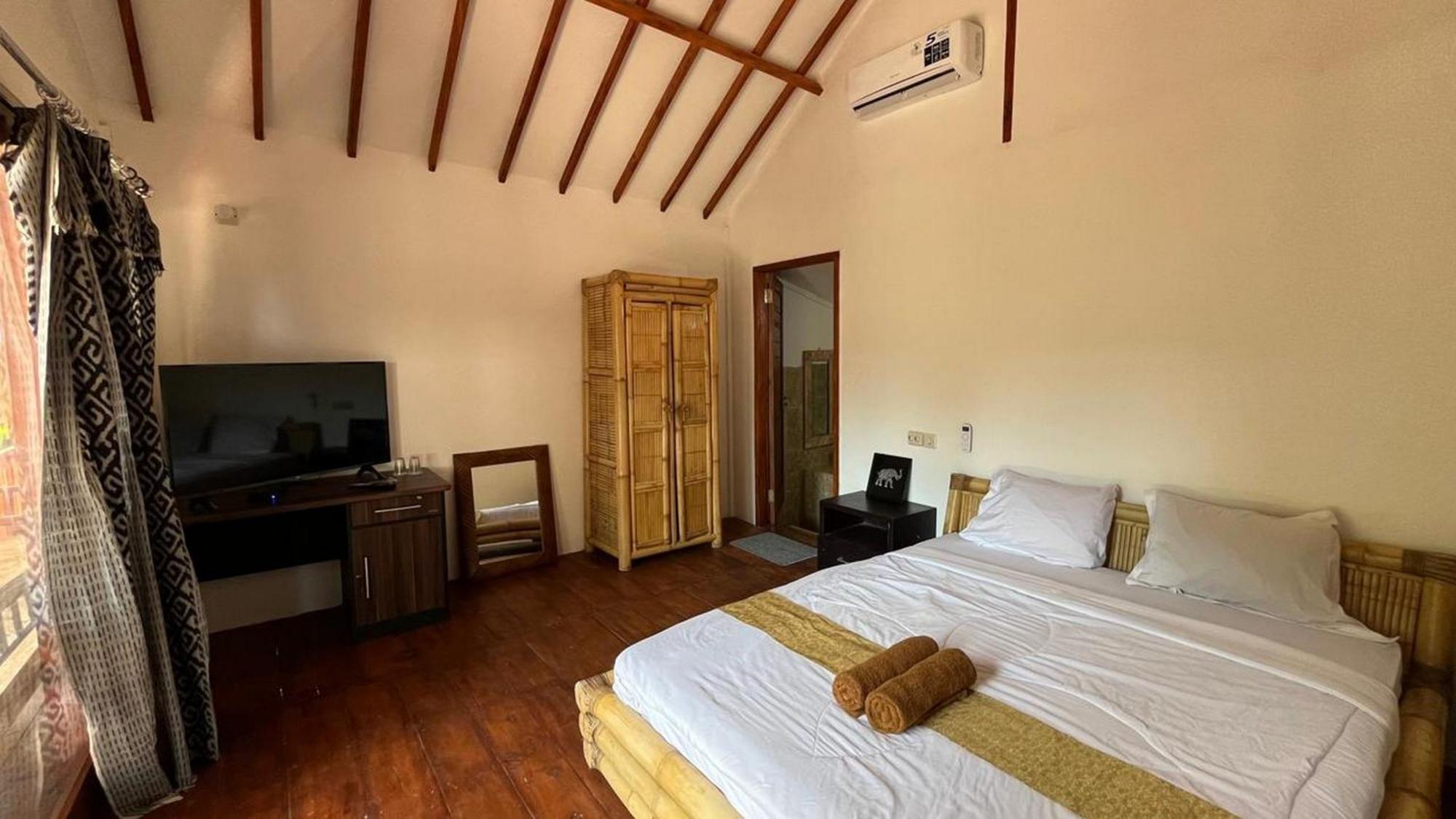Cici Bungalow Senggigi Mangsit Extérieur photo